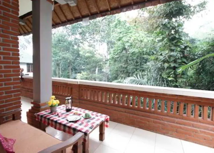 Citrus Tree - Arik Гостевой дом