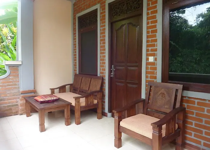 Citrus Tree - Arik Pensionat *