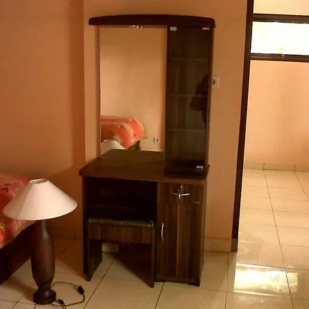 Gasthof Citrus Tree - Arik *