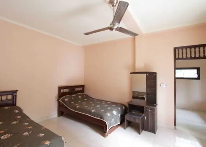 Citrus Tree - Arik Penzion *